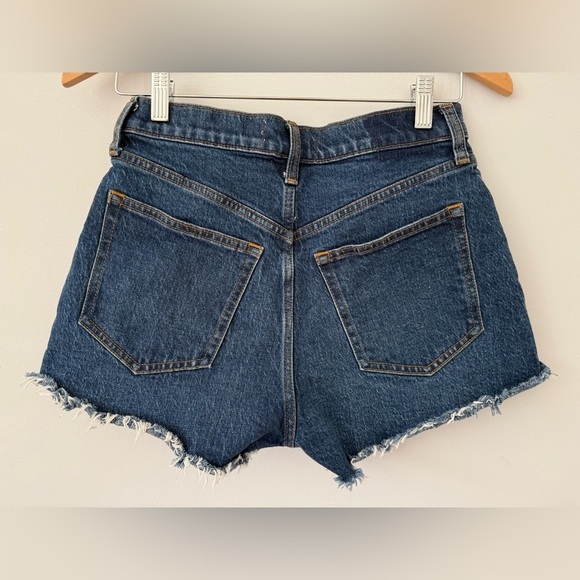 Abercrombie & Fitch Curve Love High Rise Mom Short | Size 26 / 2 - Picture 3 of 4